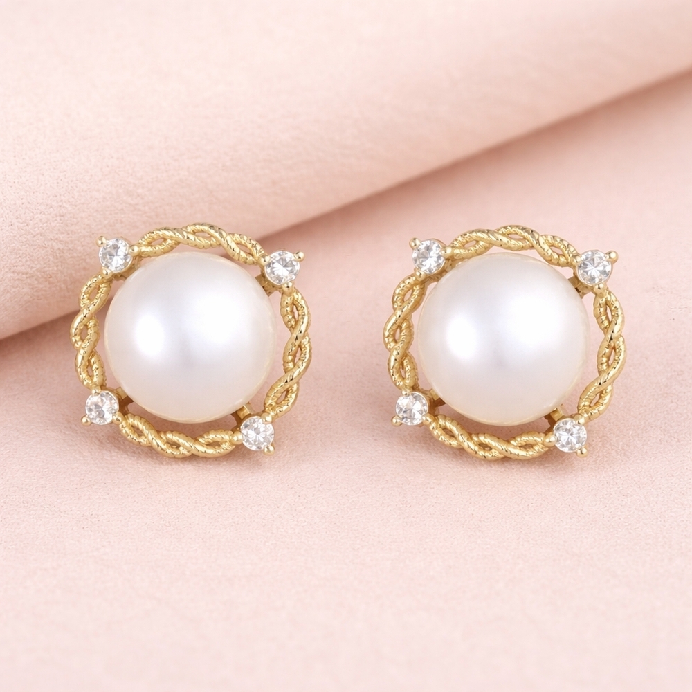 Genuine Freshwater Pearl Stud Earrings CZ Vintage Bridal 18K Gold Plated